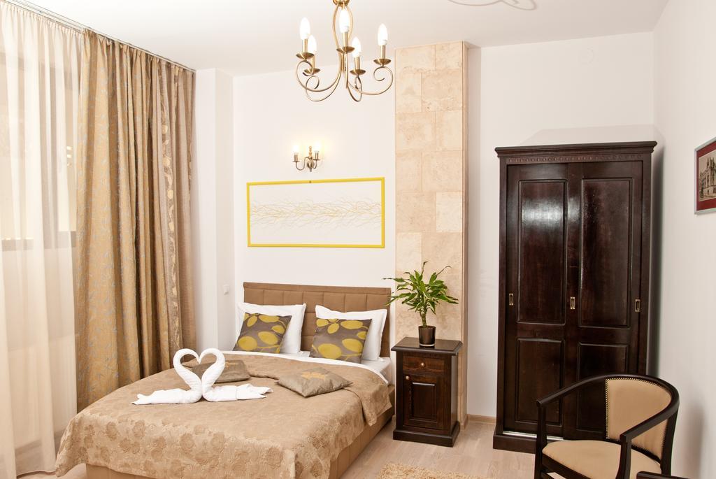 Hotel Belleville ยาช ภายนอก รูปภาพ