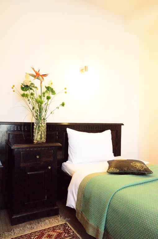 Hotel Belleville ยาช ภายนอก รูปภาพ