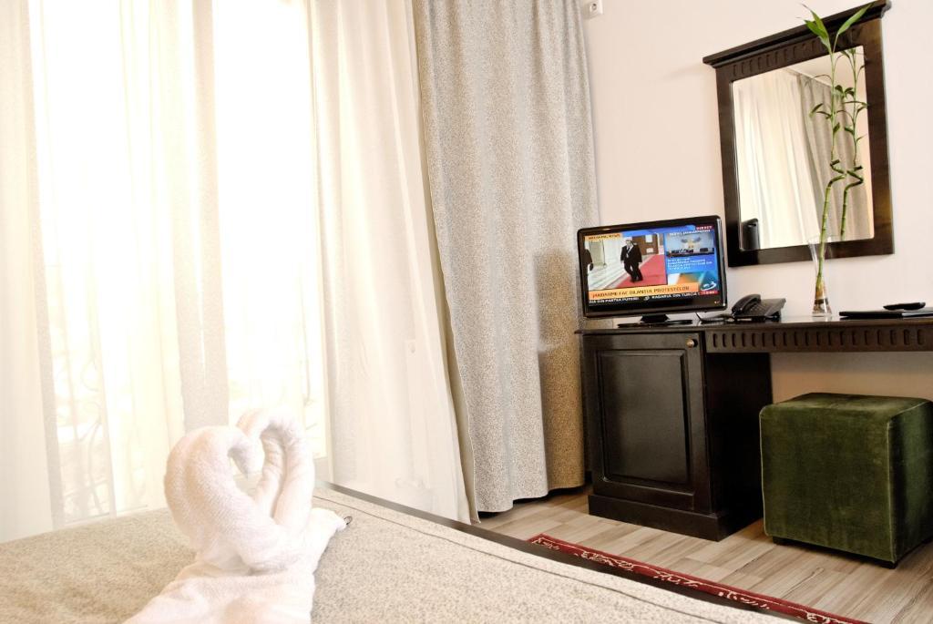 Hotel Belleville ยาช ภายนอก รูปภาพ