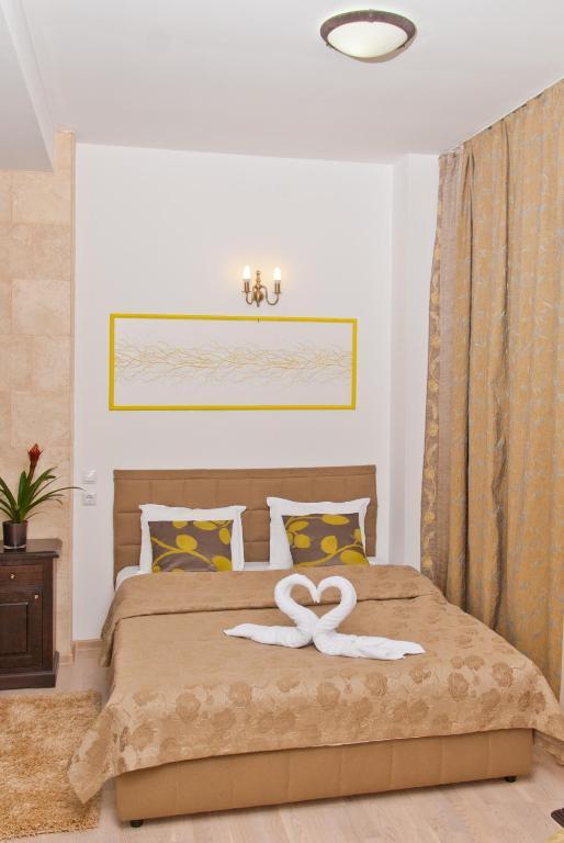 Hotel Belleville ยาช ภายนอก รูปภาพ